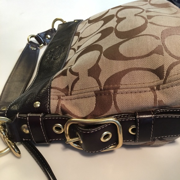 LIKE NEW Coach Signature Zoe Canvas&Leather - Picture 3 of 8